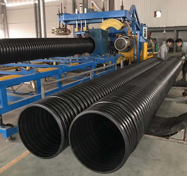 HDPE復合雙壁波紋管生產(chǎn)中 正8級